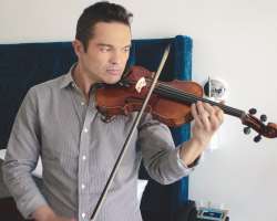 He wanted to become a musician when he was a child and started playing the violin at the small age of six with a dream to pursue his career as a profe